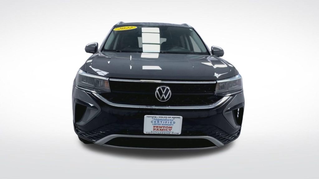 Used 2022 Volkswagen Taos SE w/ Driver Assistance Package AWD/4WD image 19