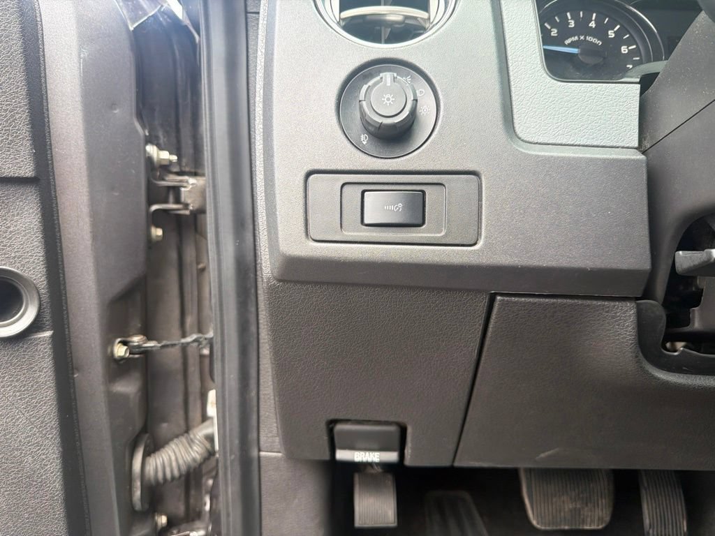 Used 2011 Ford F150 XLT RWD image 28