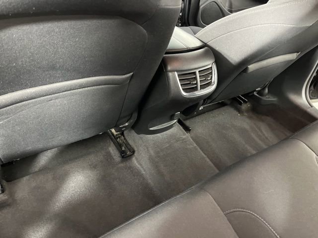 Used 2020 Chevrolet Malibu LT image 42