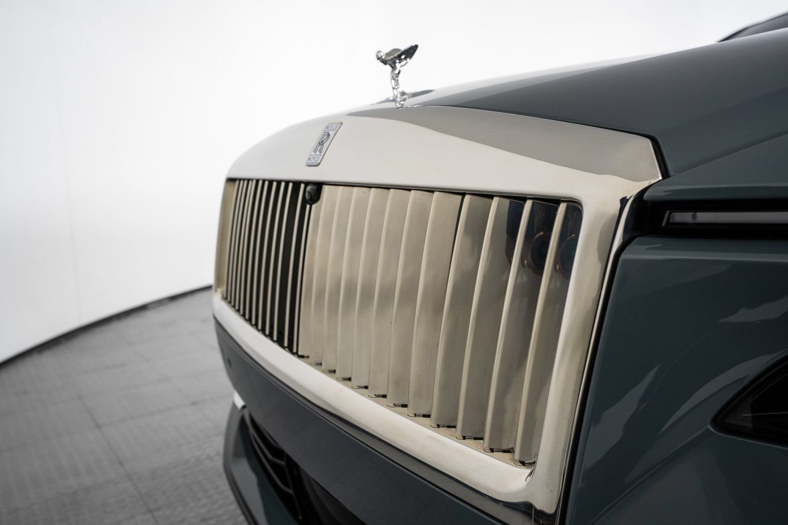 Used 2024 Rolls-Royce Spectre w/ Leather Finishing Pack AWD/4WD image 11