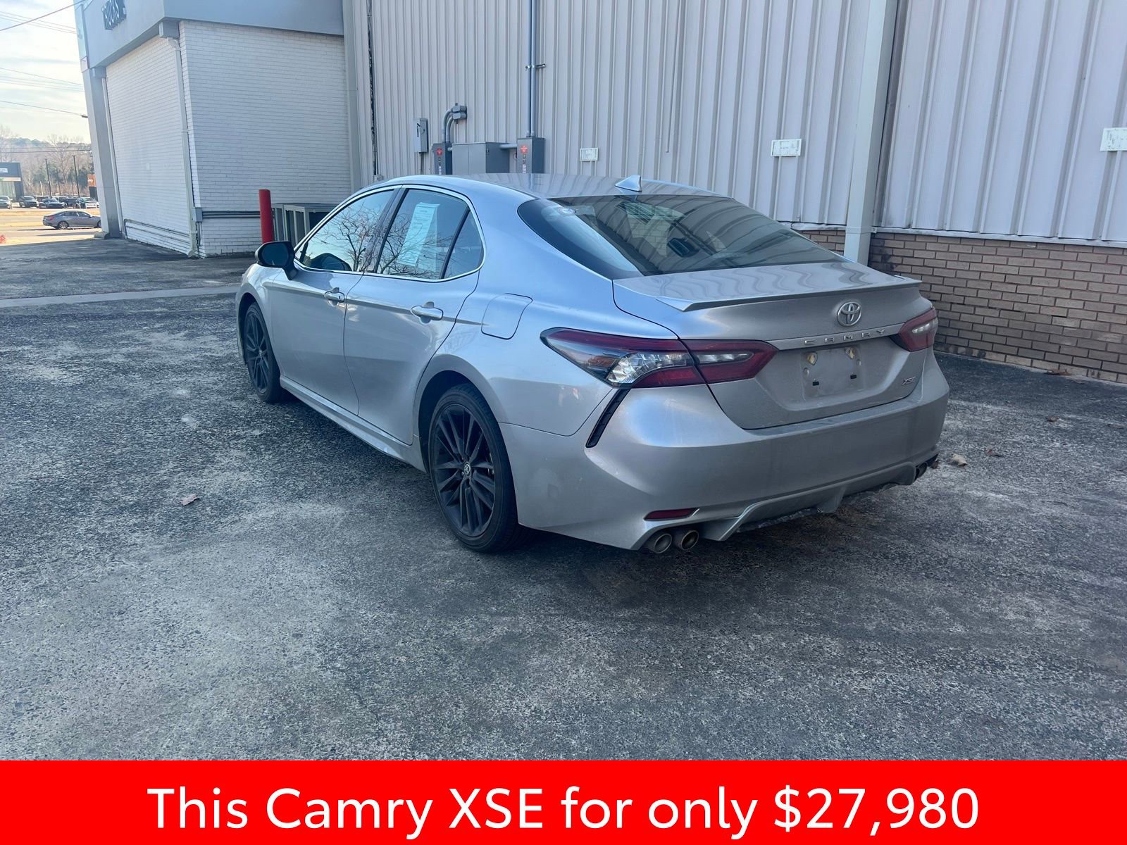 Used 2023 Toyota Camry XSE image 24