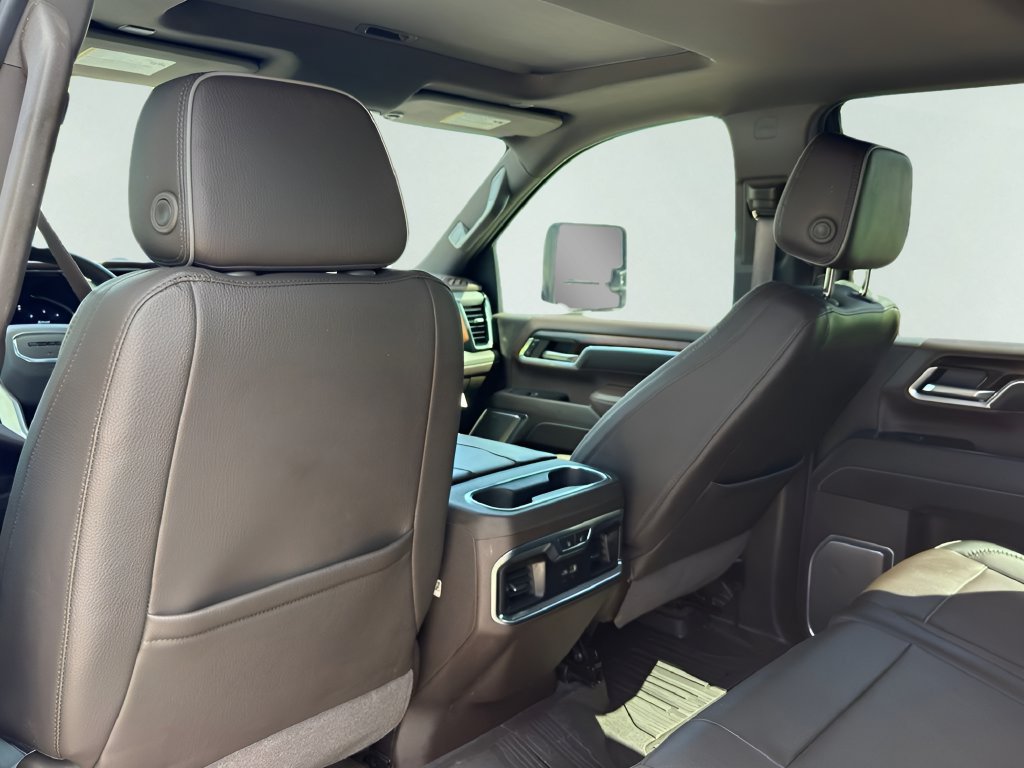 Used 2025 GMC Sierra 2500 Denali w/ Denali Reserve Package AWD/4WD image 23