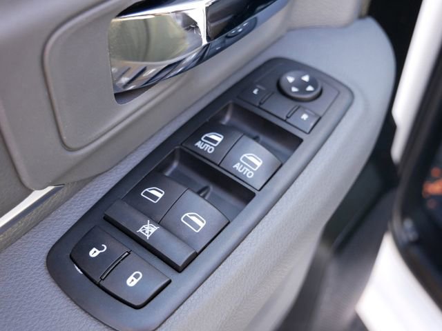 Used 2019 RAM 1500 Classic Warlock w/ Electronics Group image 19