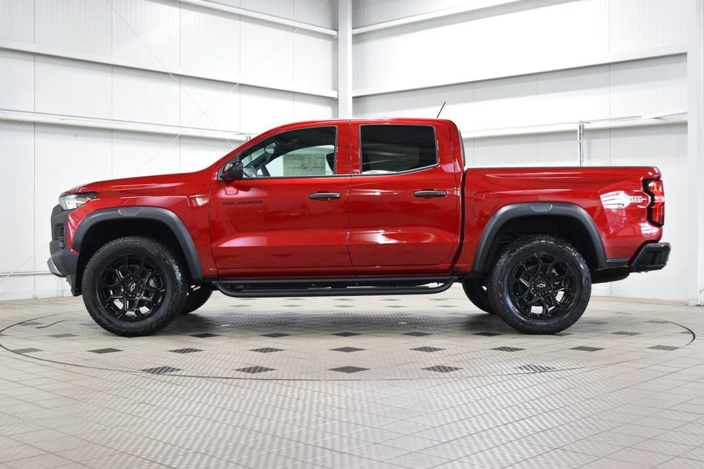 New 2026 Chevrolet Colorado Trail Boss AWD/4WD image 4