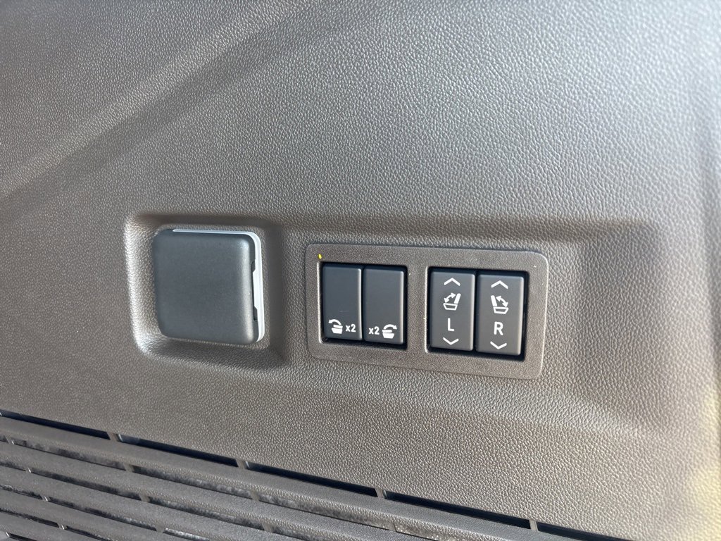 New 2026 Chevrolet Tahoe LT w/ Comfort Package image 6