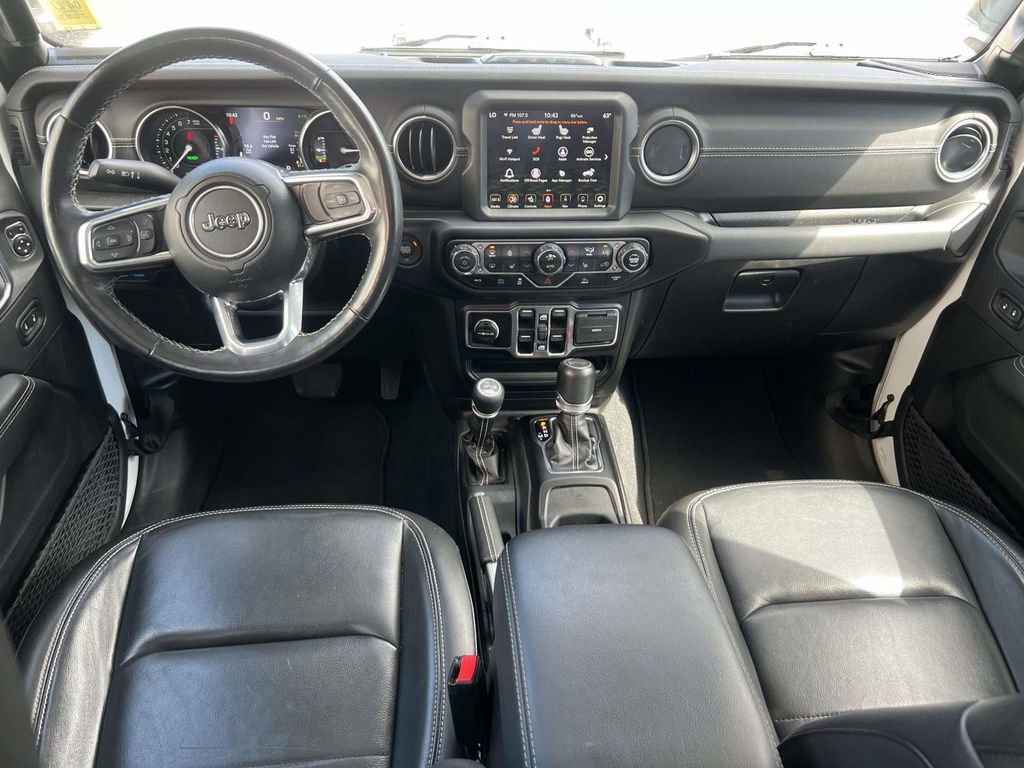 Used 2023 Jeep Wrangler Unlimited Sahara w/ Cold Weather Group image 14