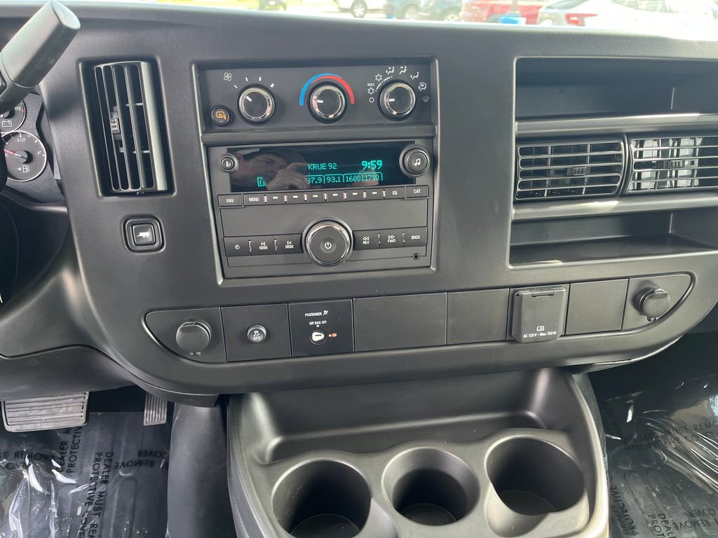 New 2026 Chevrolet Express 2500 RWD image 18