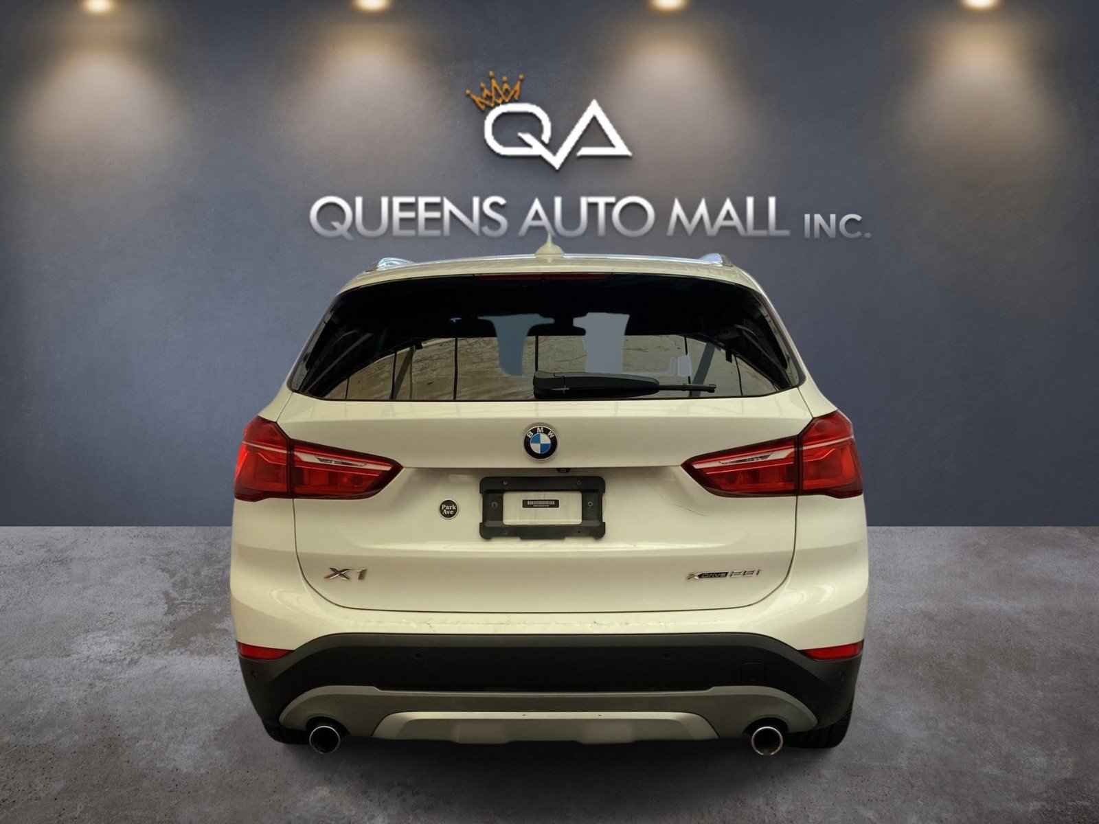 Used 2018 BMW X1 xDrive28i w/ Convenience Package AWD/4WD image 5