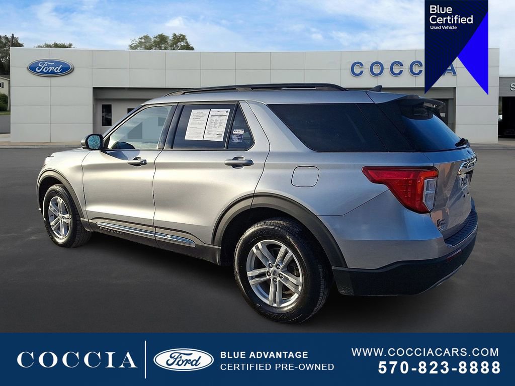 Certified 2022 Ford Explorer XLT w/ Equipment Group 202A AWD/4WD image 6