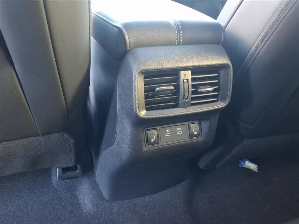 New 2026 Nissan Murano Platinum image 28