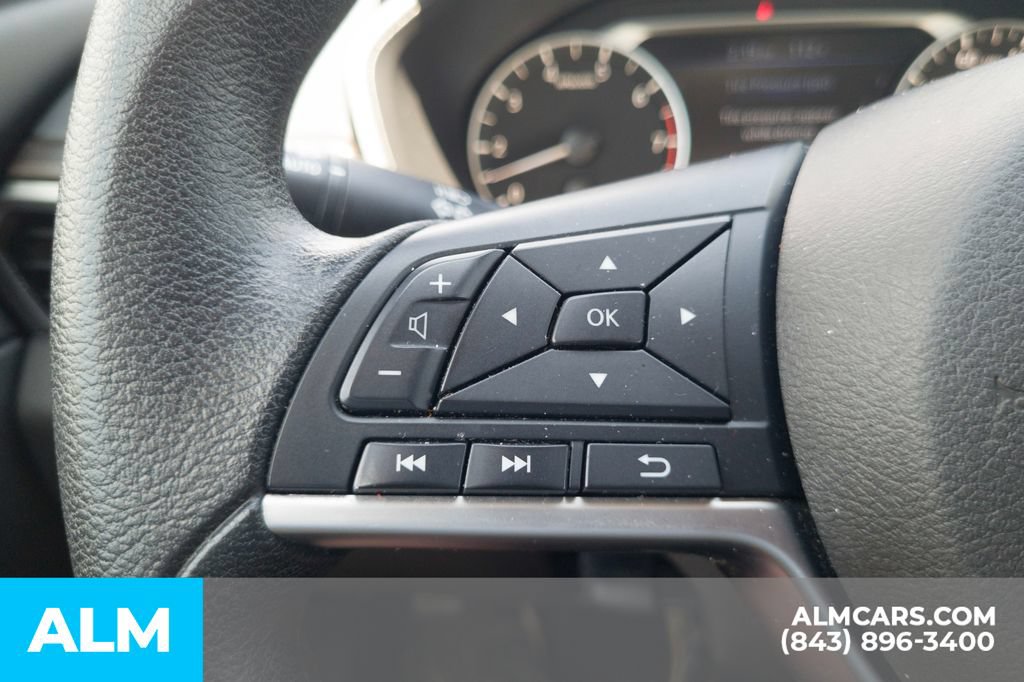 Used 2024 Nissan Altima 2.5 SV FWD image 11