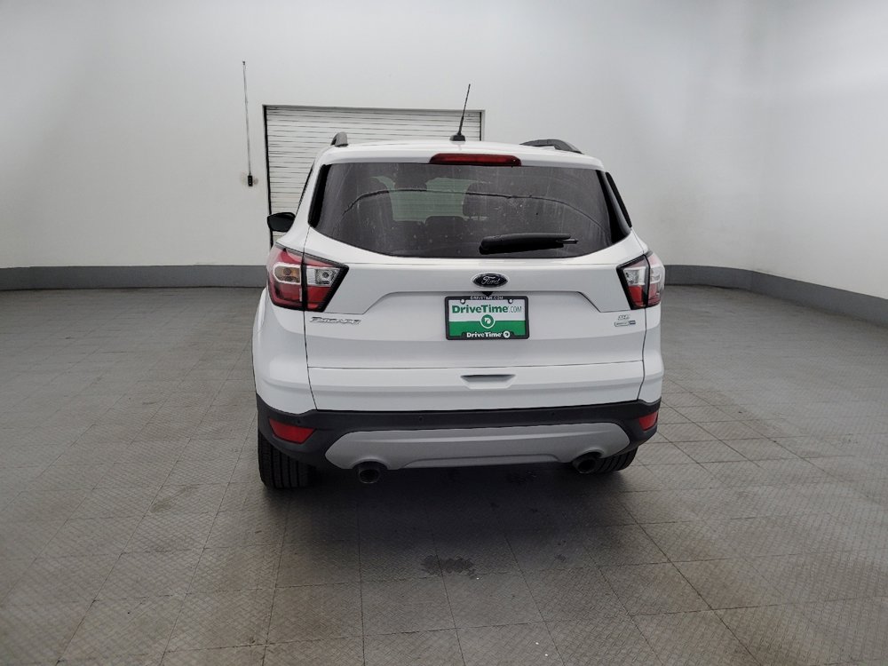 Used 2017 Ford Escape SE w/ Equipment Group 201A image 7