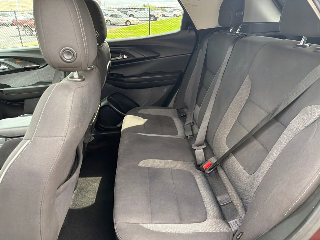 Used 2022 Chevrolet TrailBlazer LT w/ Convenience Package FWD image 27