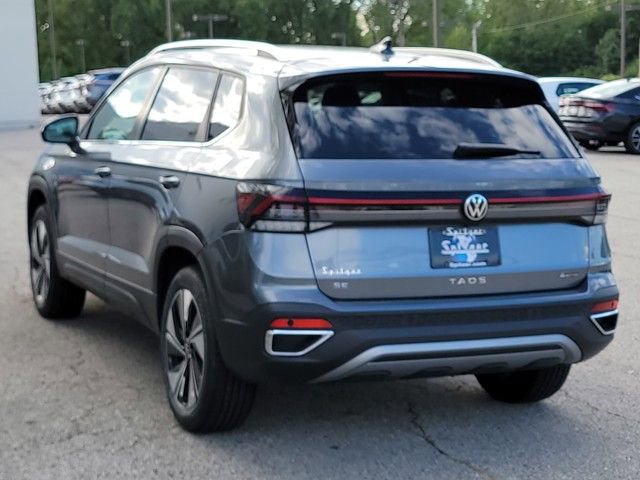 New 2025 Volkswagen Taos SE image 6