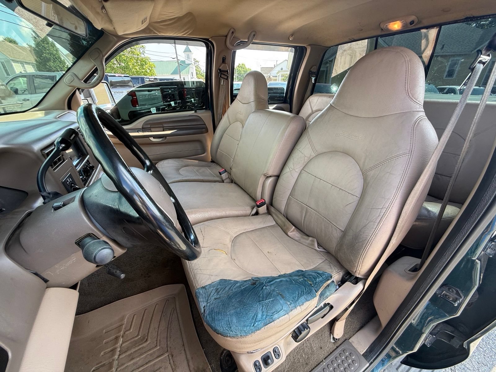 Used 1999 Ford F250 Lariat AWD/4WD image 15