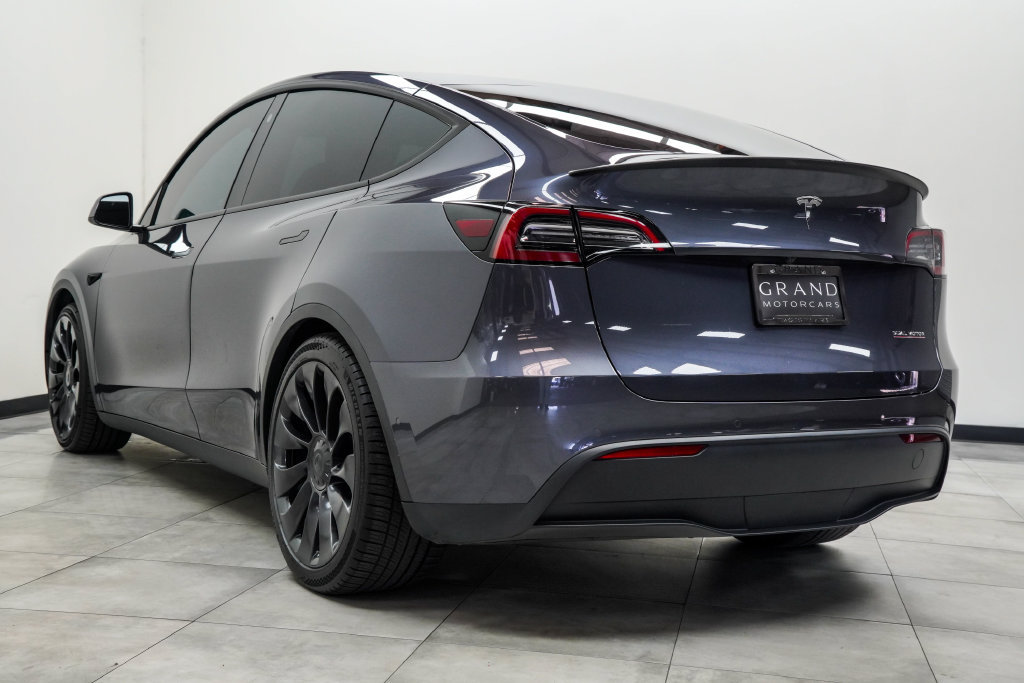 Used 2022 Tesla Model Y Performance AWD/4WD image 14