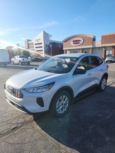 New 2026 Ford Escape Active w/ Cold Weather Package AWD/4WD video 2