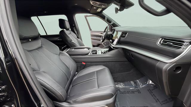 New 2026 Jeep Grand Wagoneer Limited AWD/4WD image 28