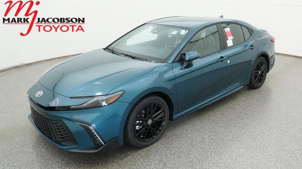 New 2026 Toyota Camry SE