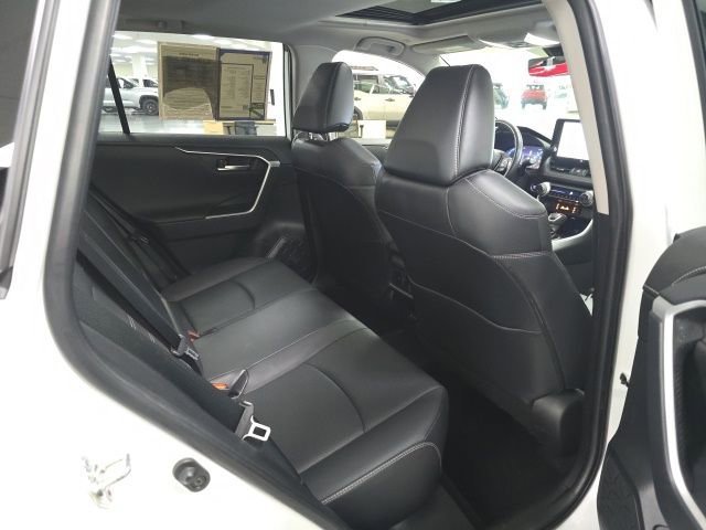 Used 2023 Toyota RAV4 Limited image 9