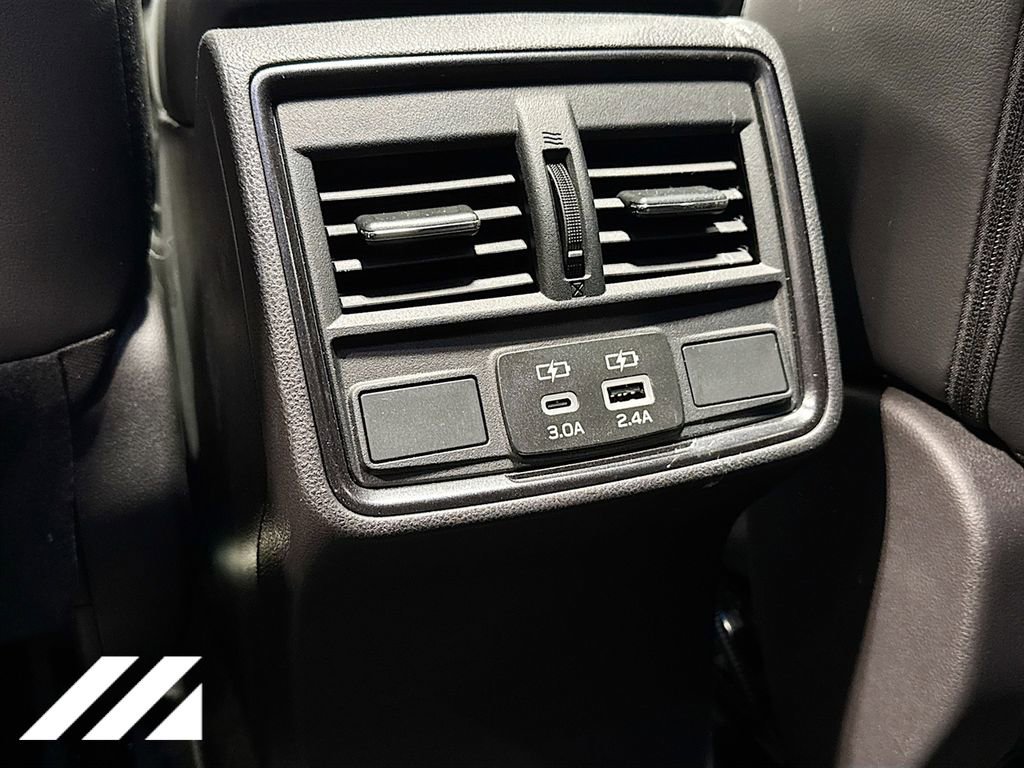 Used 2026 Subaru Forester Limited AWD/4WD image 28