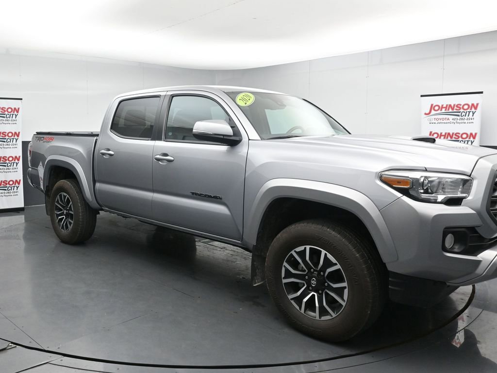 Used 2020 Toyota Tacoma TRD Sport w/ Technology Package video 2