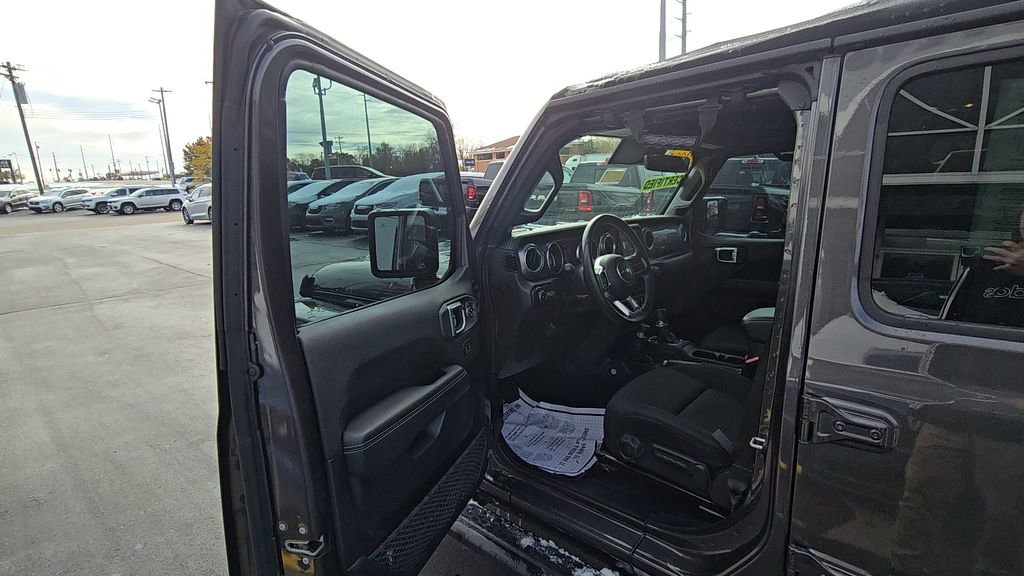Certified 2021 Jeep Wrangler Unlimited Sahara image 13