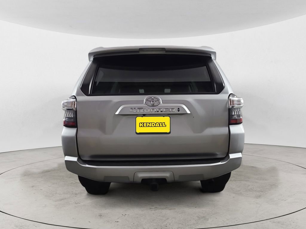 Used 2022 Toyota 4Runner SR5 Premium w/ Moonroof Package image 4