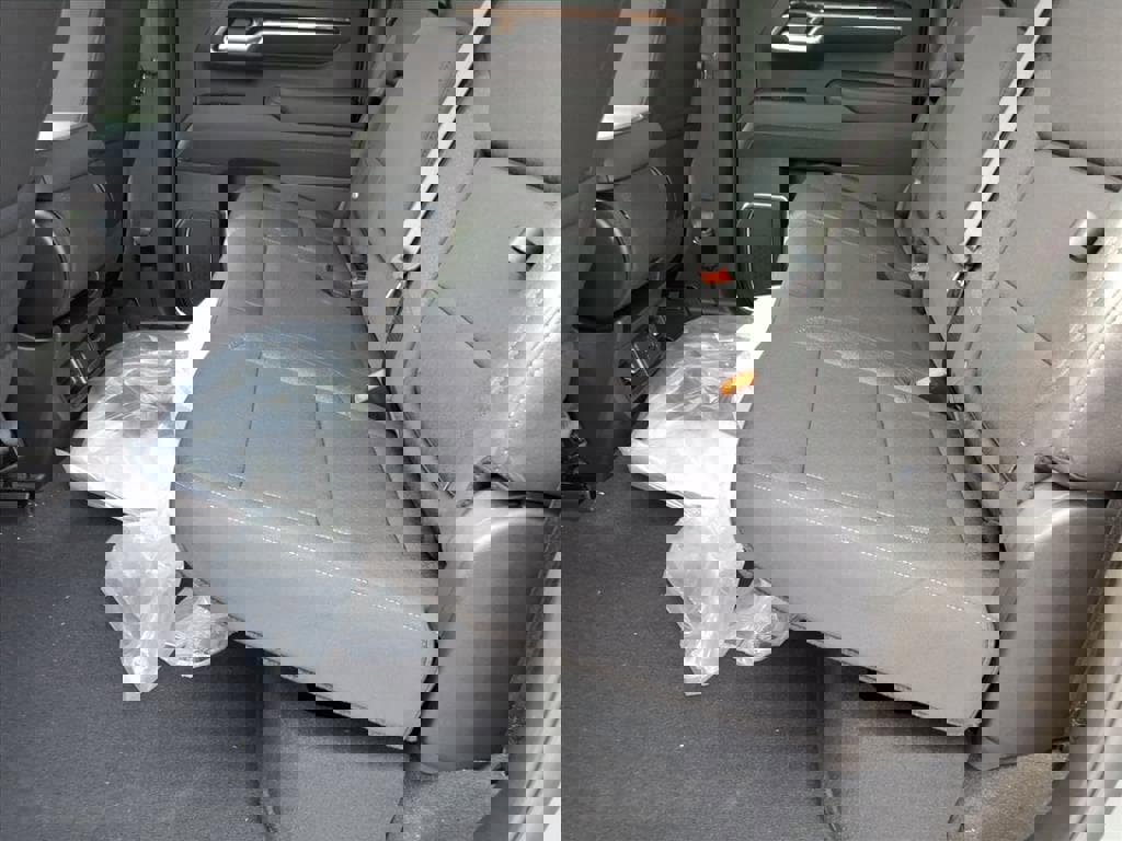 New 2026 GMC Sierra 1500 Elevation image 11