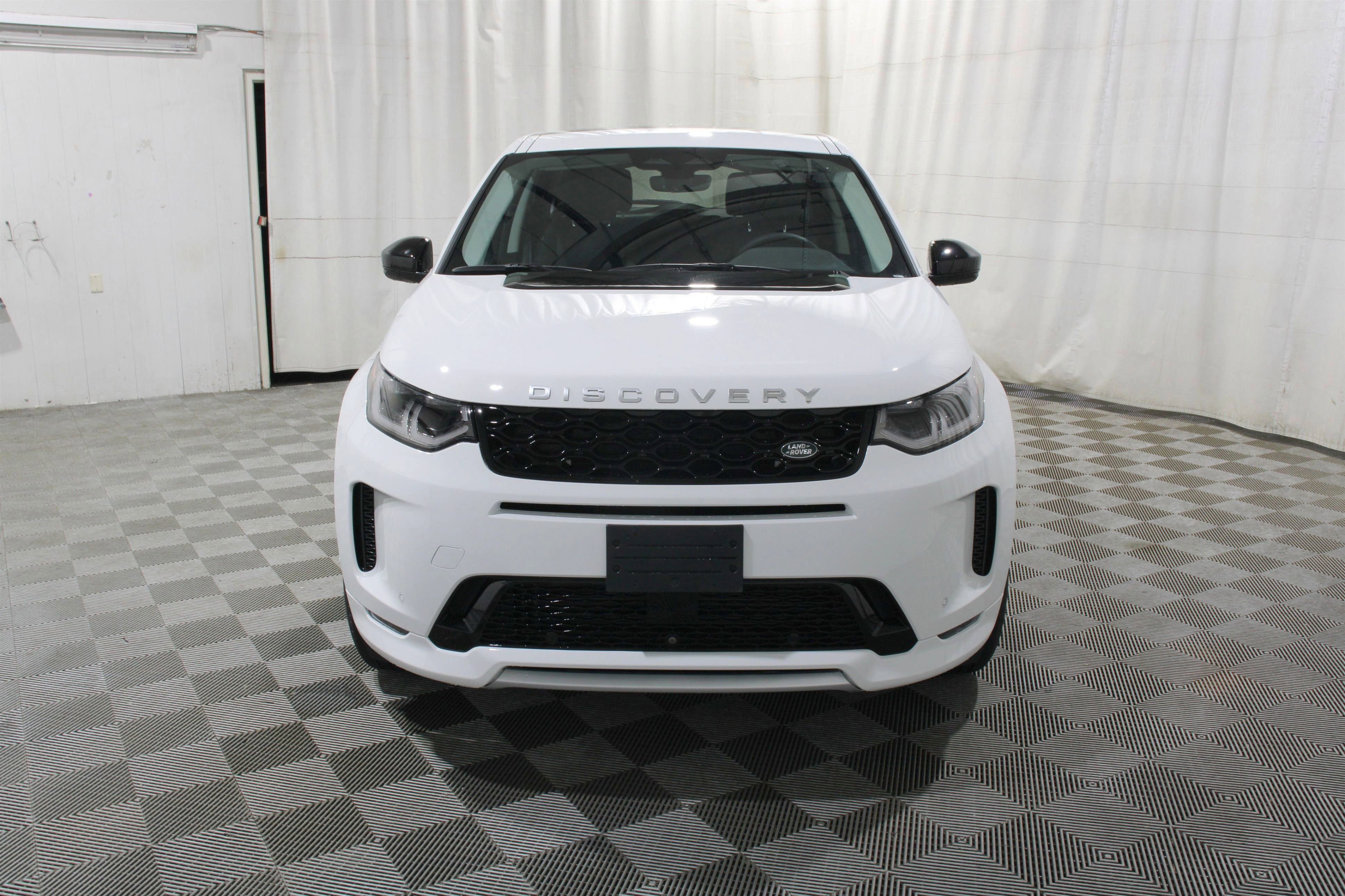 Used 2024 Land Rover Discovery Sport S image 28