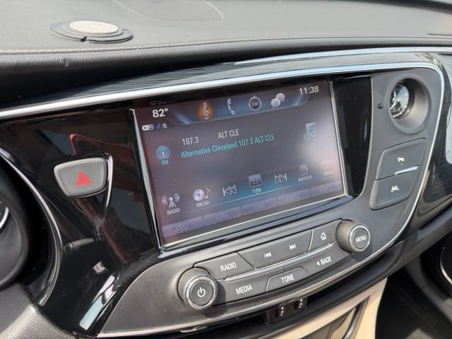 Used 2017 Buick Envision Premium AWD/4WD image 23