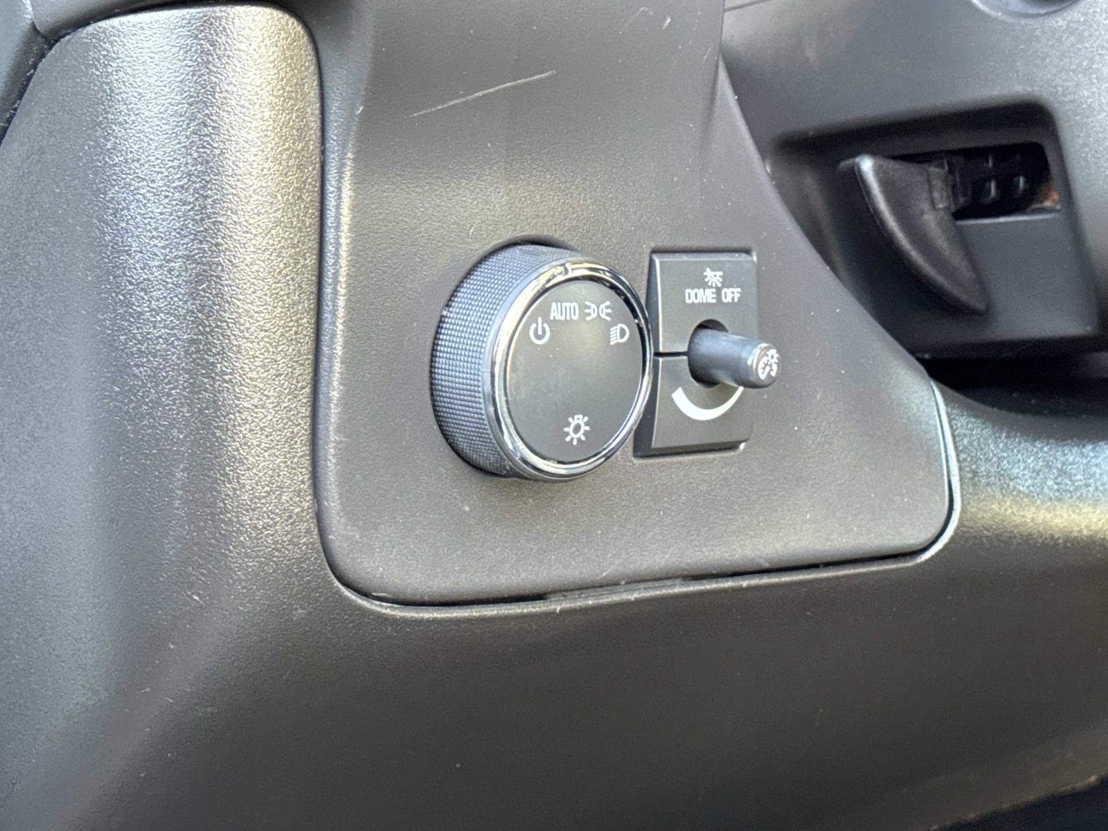 Used 2024 GMC Savana 2500 Work Van w/ Driver Convenience Package image 11