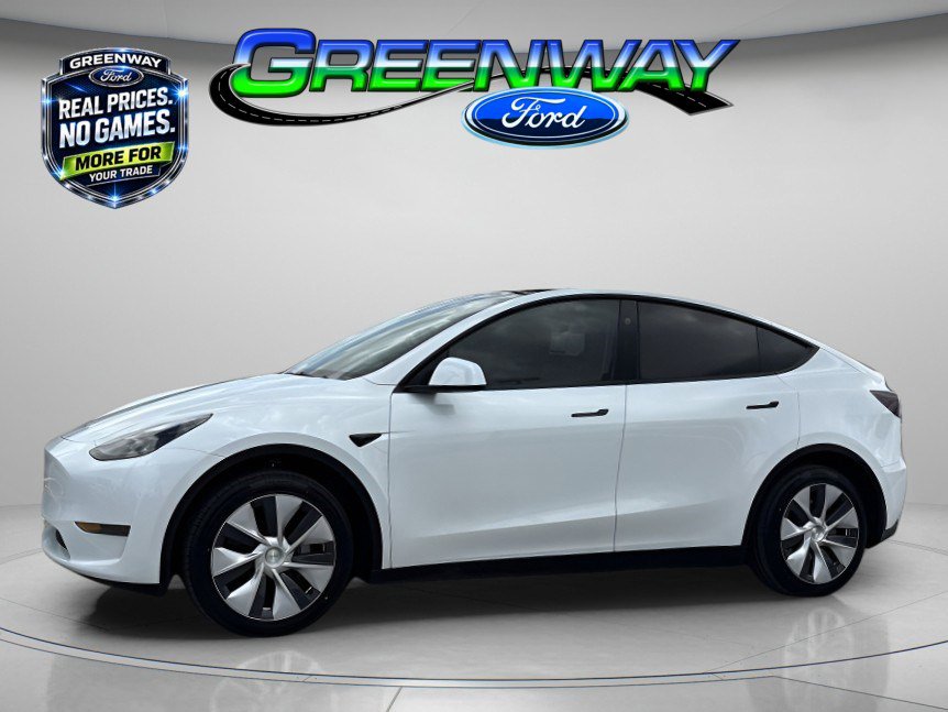 Used 2024 Tesla Model Y 2WD