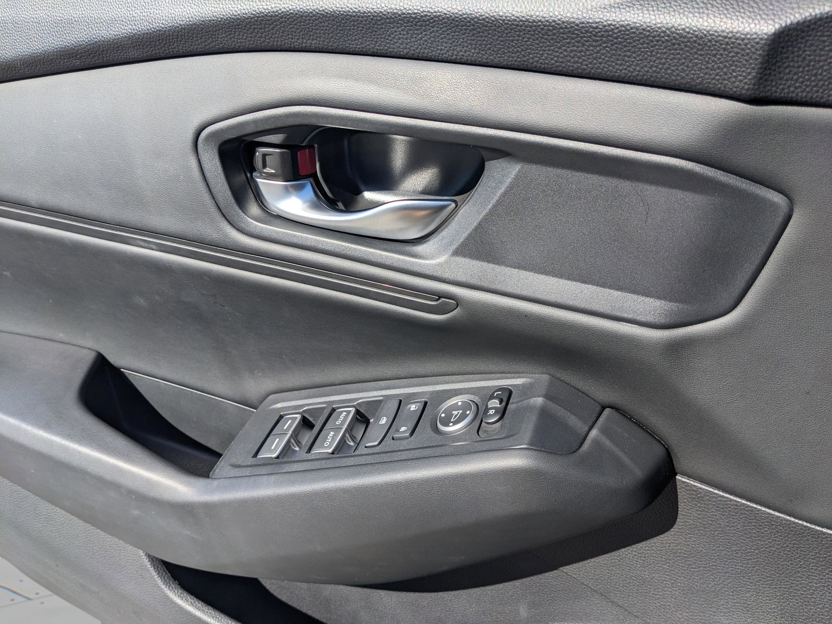 Used 2023 Honda Accord EX image 23