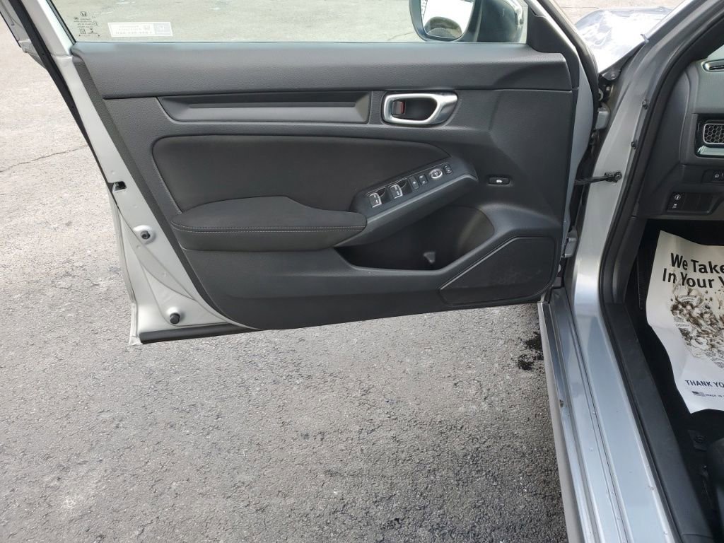 Used 2022 Honda Civic Sport image 11