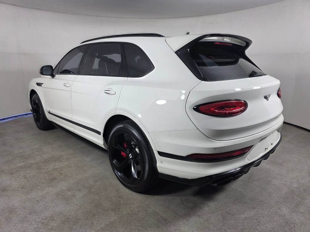 Used 2022 Bentley Bentayga AWD/4WD image 6