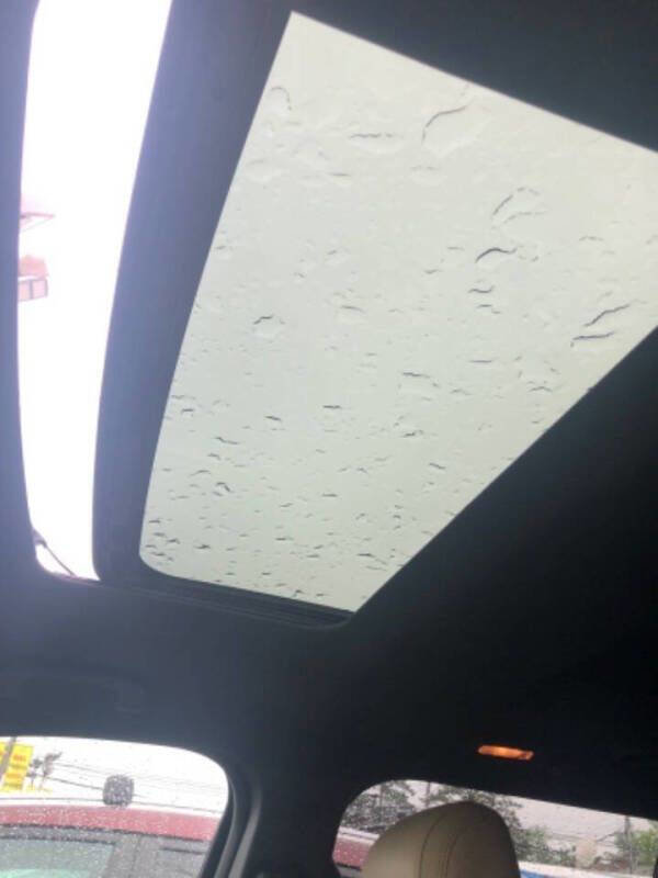 Used 2016 Ford Explorer Limited w/ Equipment Group 301A image 10