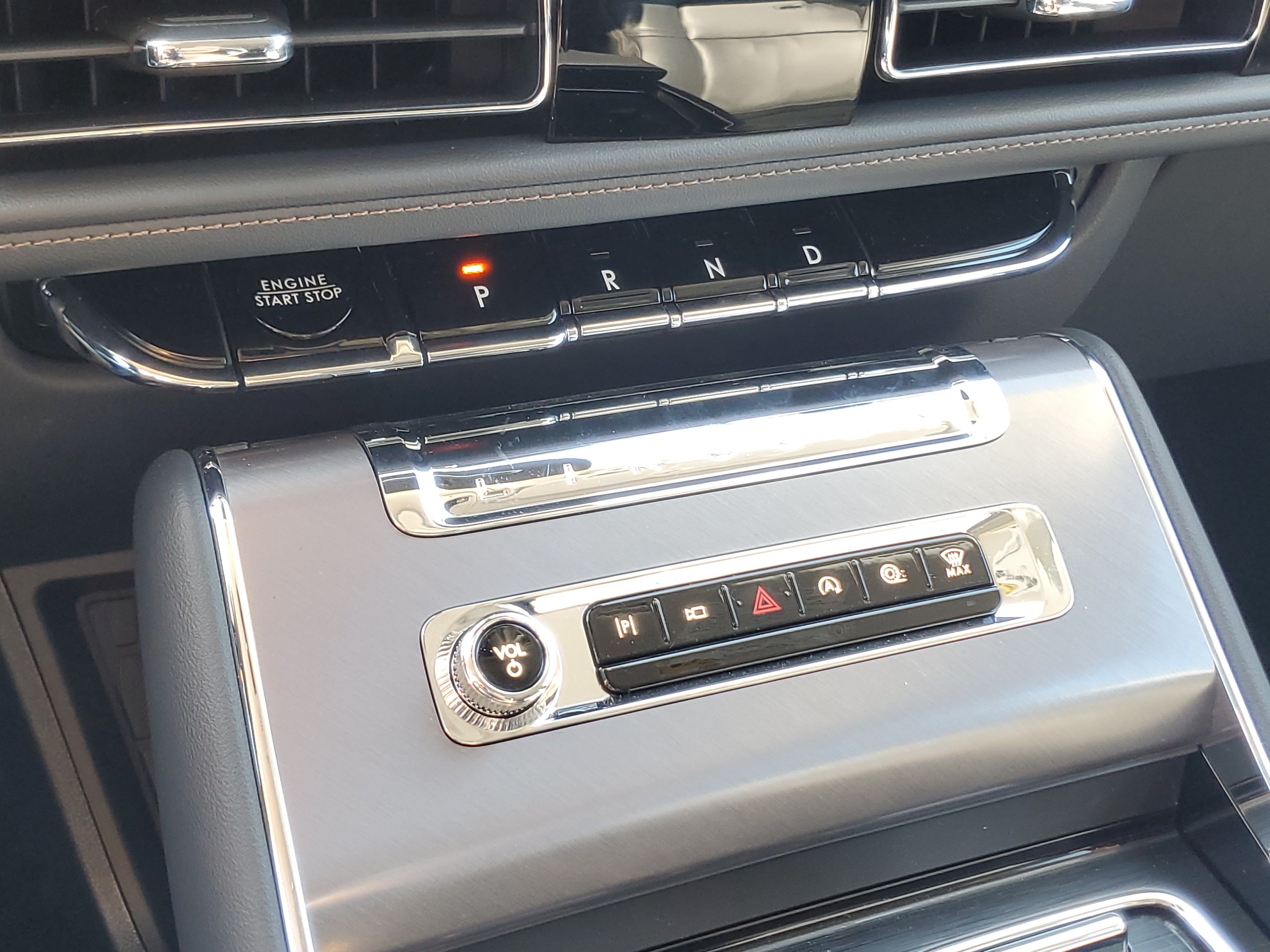 New 2026 Lincoln Aviator AWD image 21