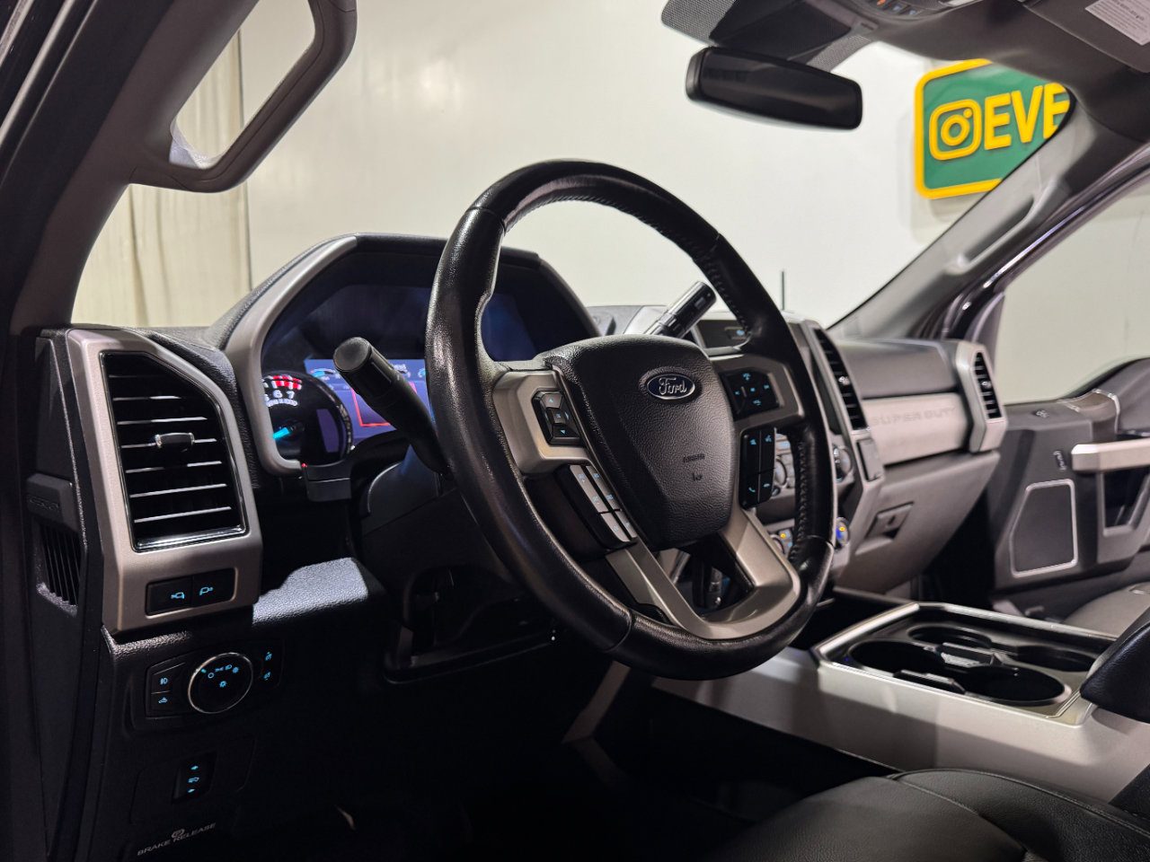 Used 2021 Ford F250 Lariat w/ Lariat Value Package image 10