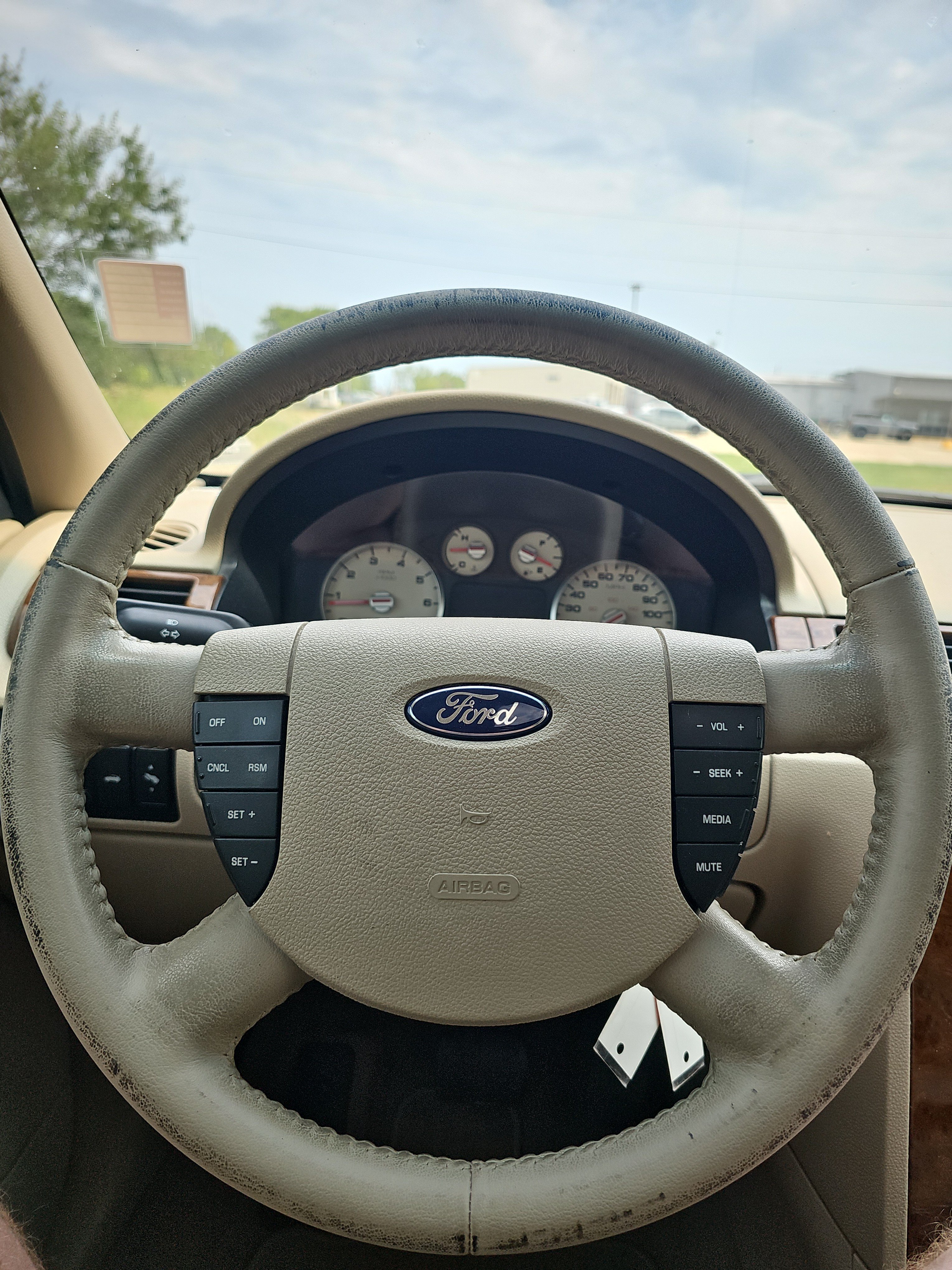 Used 2007 Ford Five Hundred Limited FWD image 21