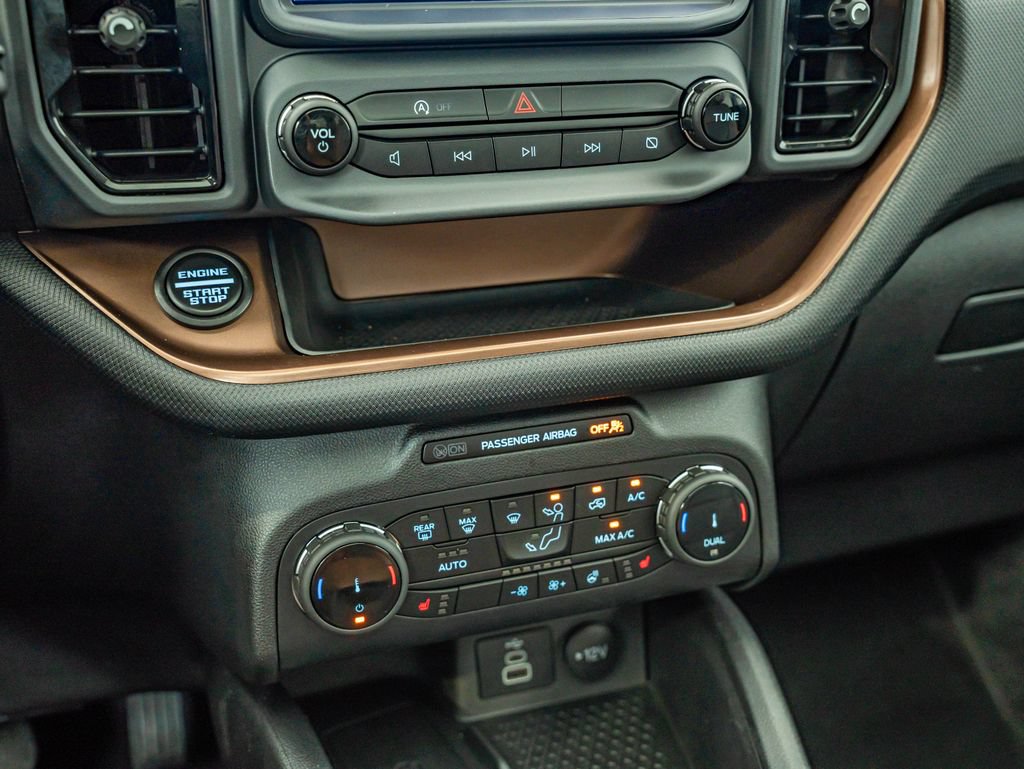 Used 2023 Ford Bronco Sport Outer Banks w/ Tech Package AWD/4WD image 27