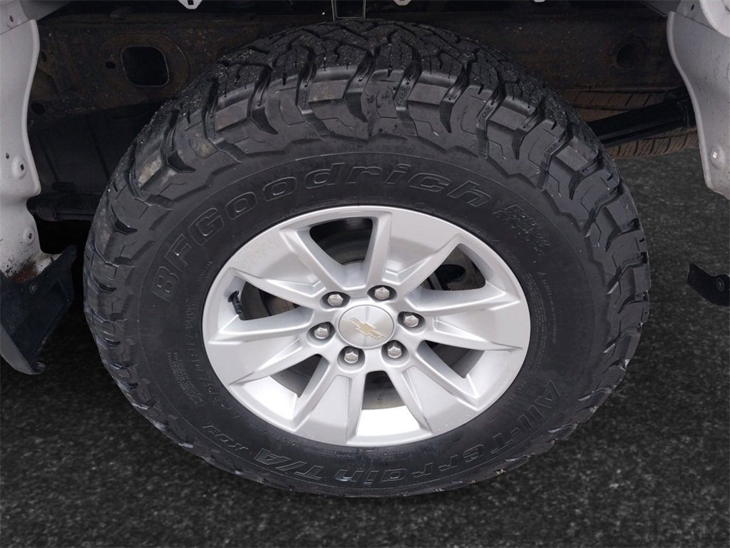 Used 2023 Chevrolet Silverado 1500 W/T w/ Trailering Package image 7