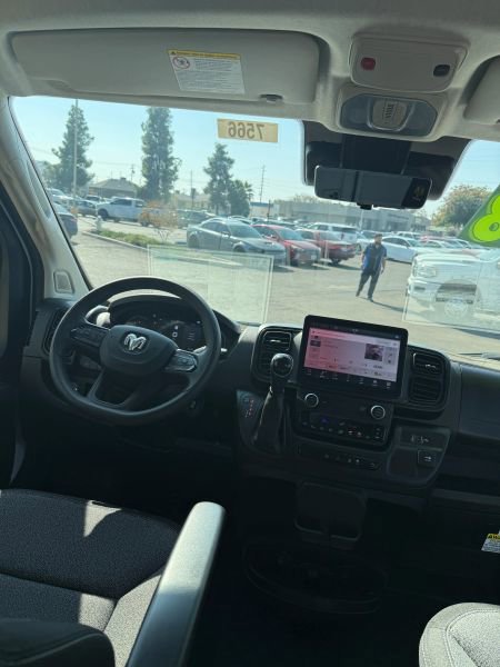 New 2025 RAM ProMaster 2500 w/ Premium Convenience Group image 42