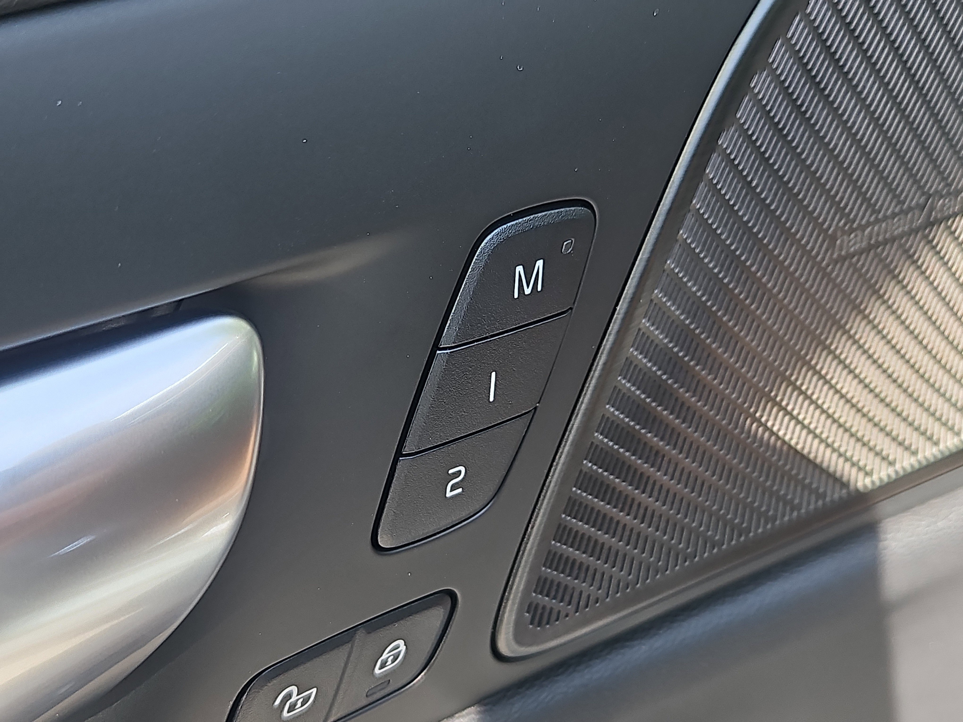 New 2026 Volvo V60 B5 Cross Country Plus w/ Protection Package Premier image 11