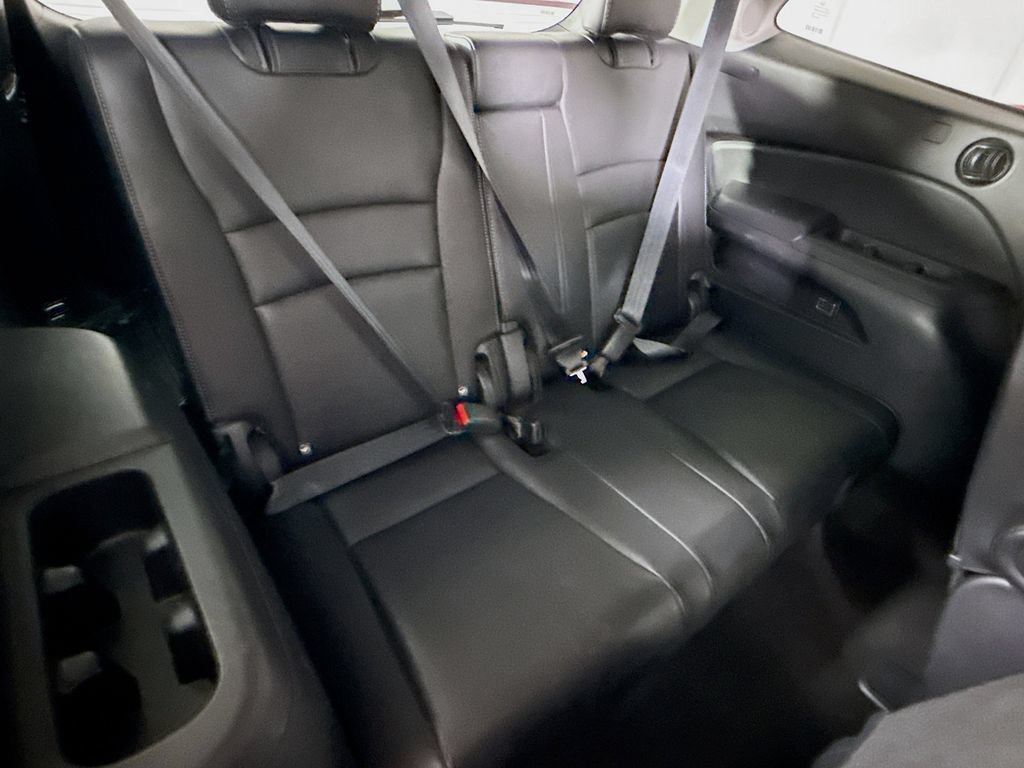 Used 2019 Honda Pilot Elite image 33