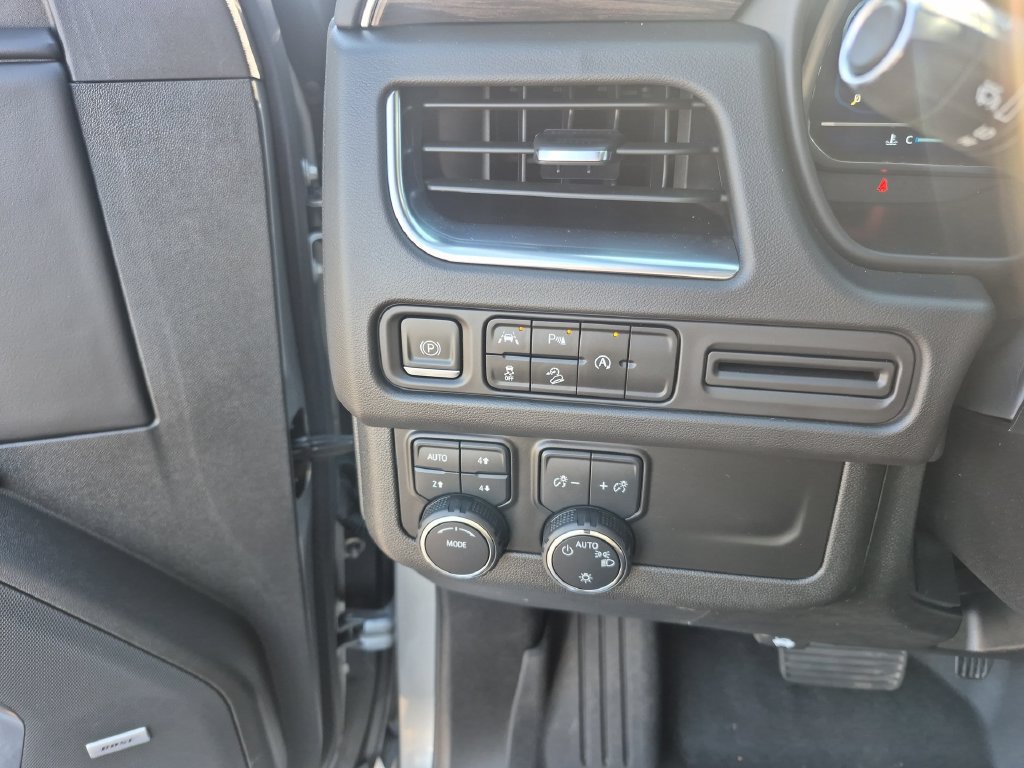 Certified 2024 Chevrolet Tahoe Z71 AWD/4WD image 22
