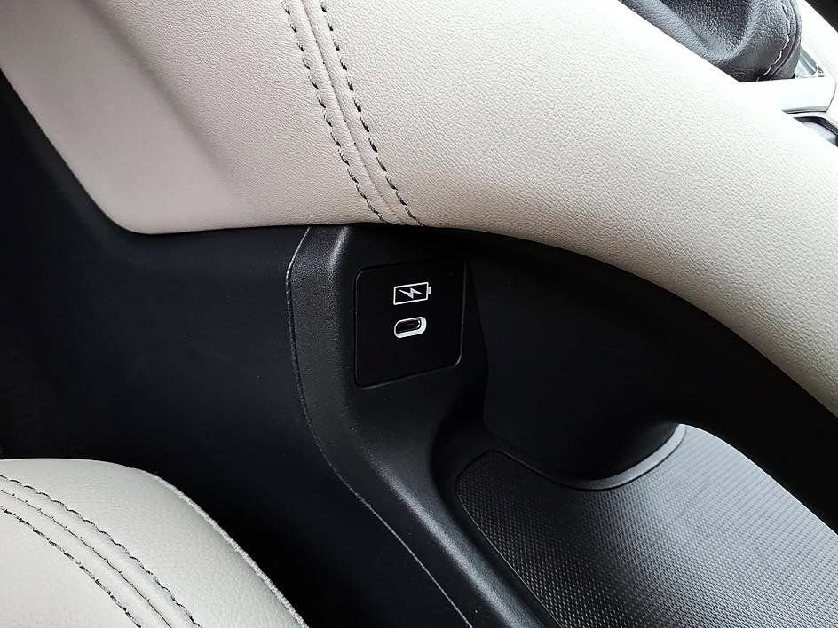 Certified 2026 Honda HR-V EX-L image 24