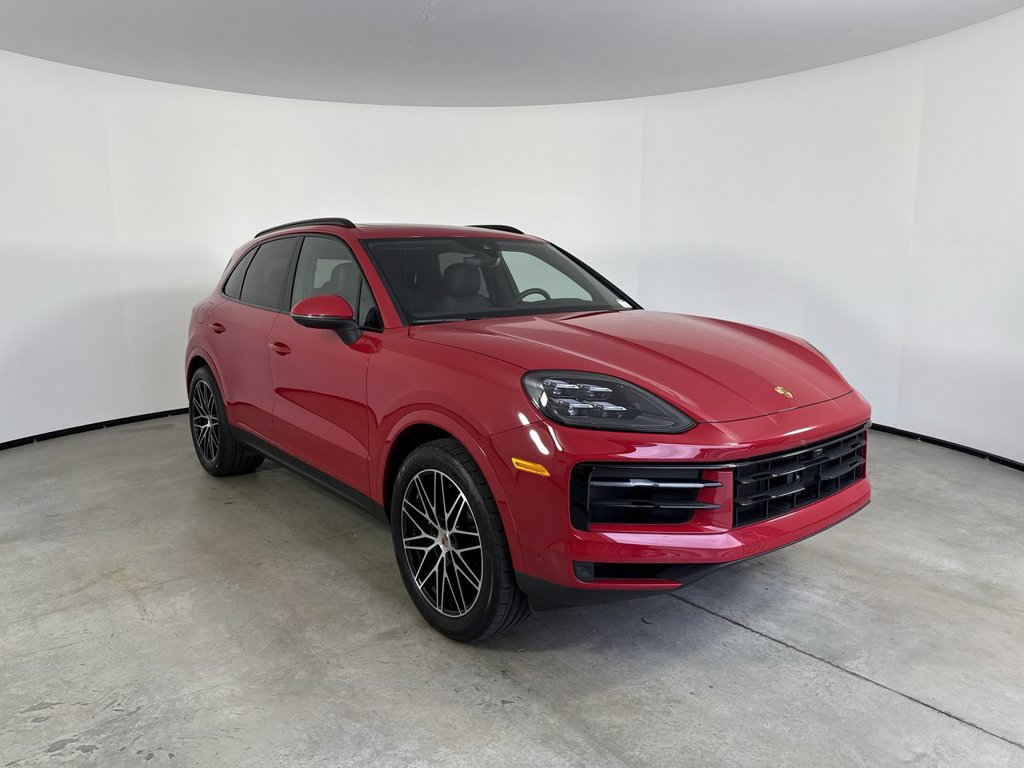 Certified 2025 Porsche Cayenne AWD/4WD image 9
