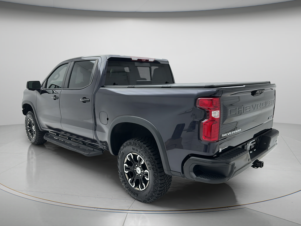 Used 2024 Chevrolet Silverado 1500 ZR2 w/ Technology Package AWD/4WD image 7