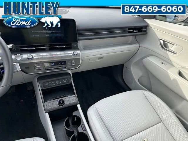 Used 2025 Hyundai Kona Limited image 15